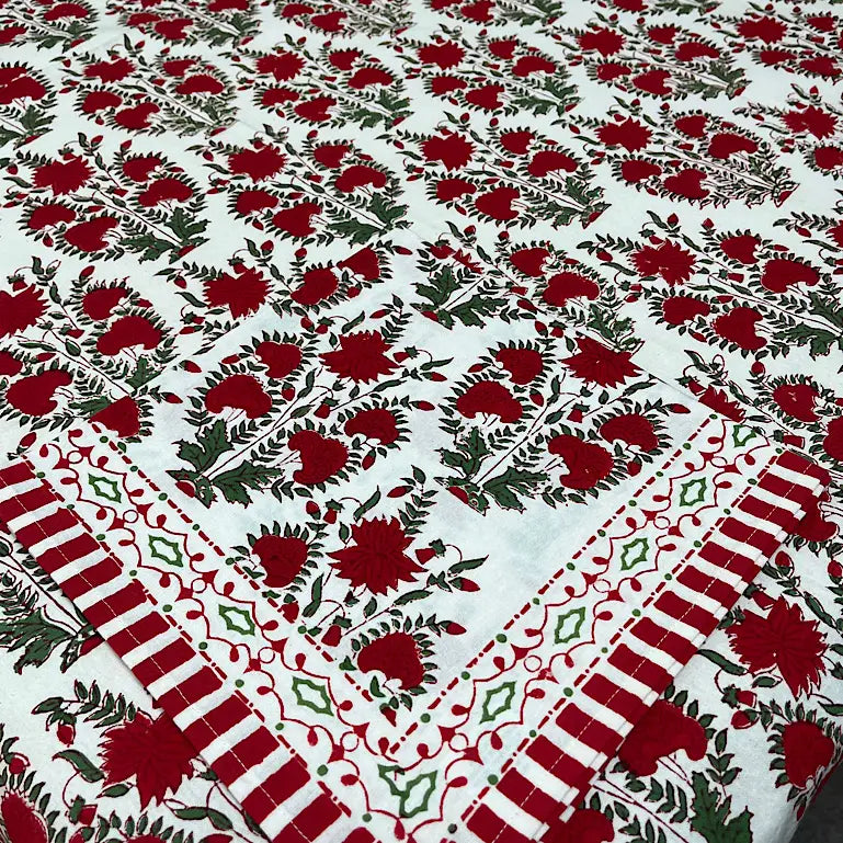 Green / Red Firecracker Flower Table Linens 60 x 120