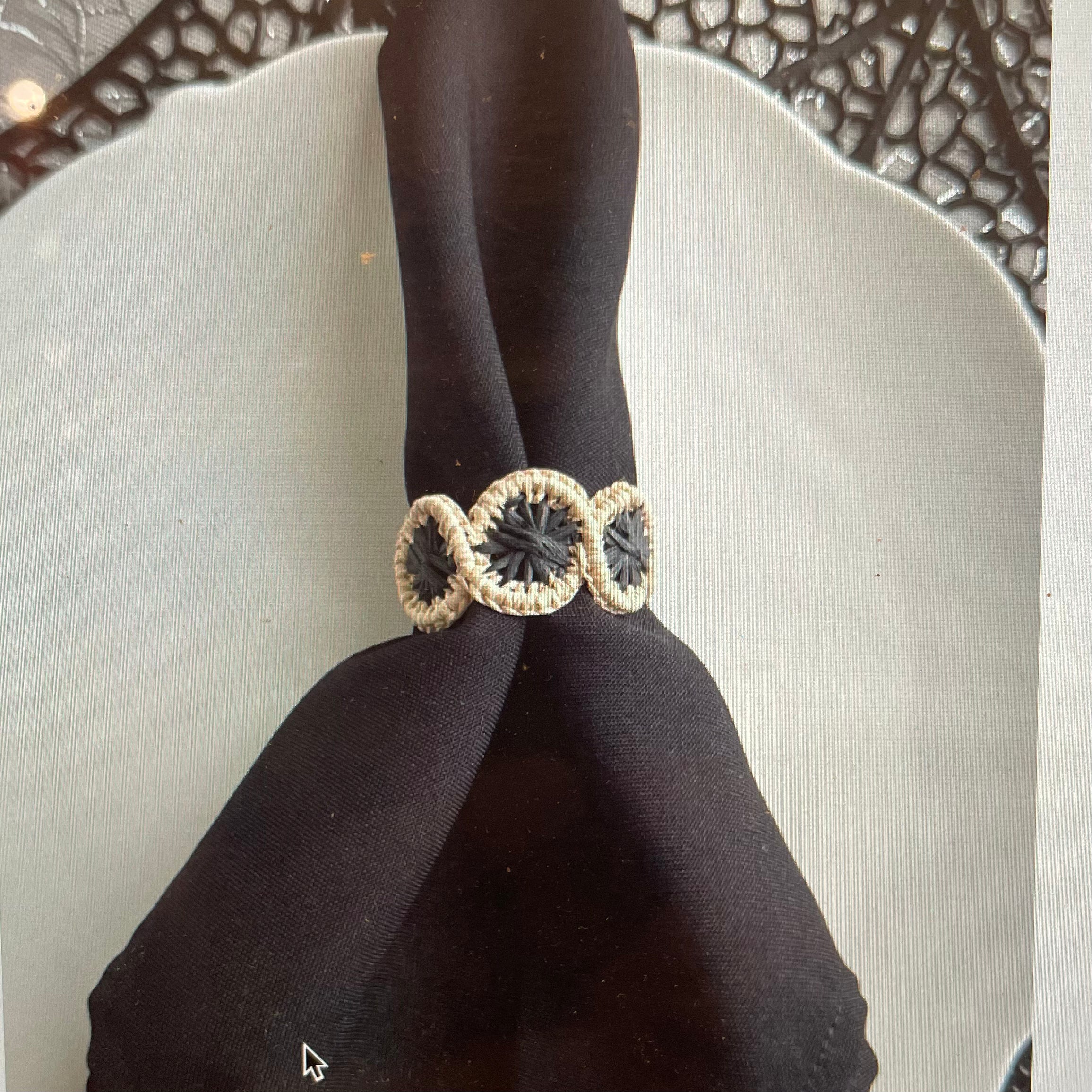 Swirl Napkin Ring - Set of 4 - Navy