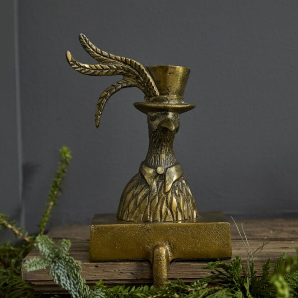 E & E Emerson Gold Stocking Holder