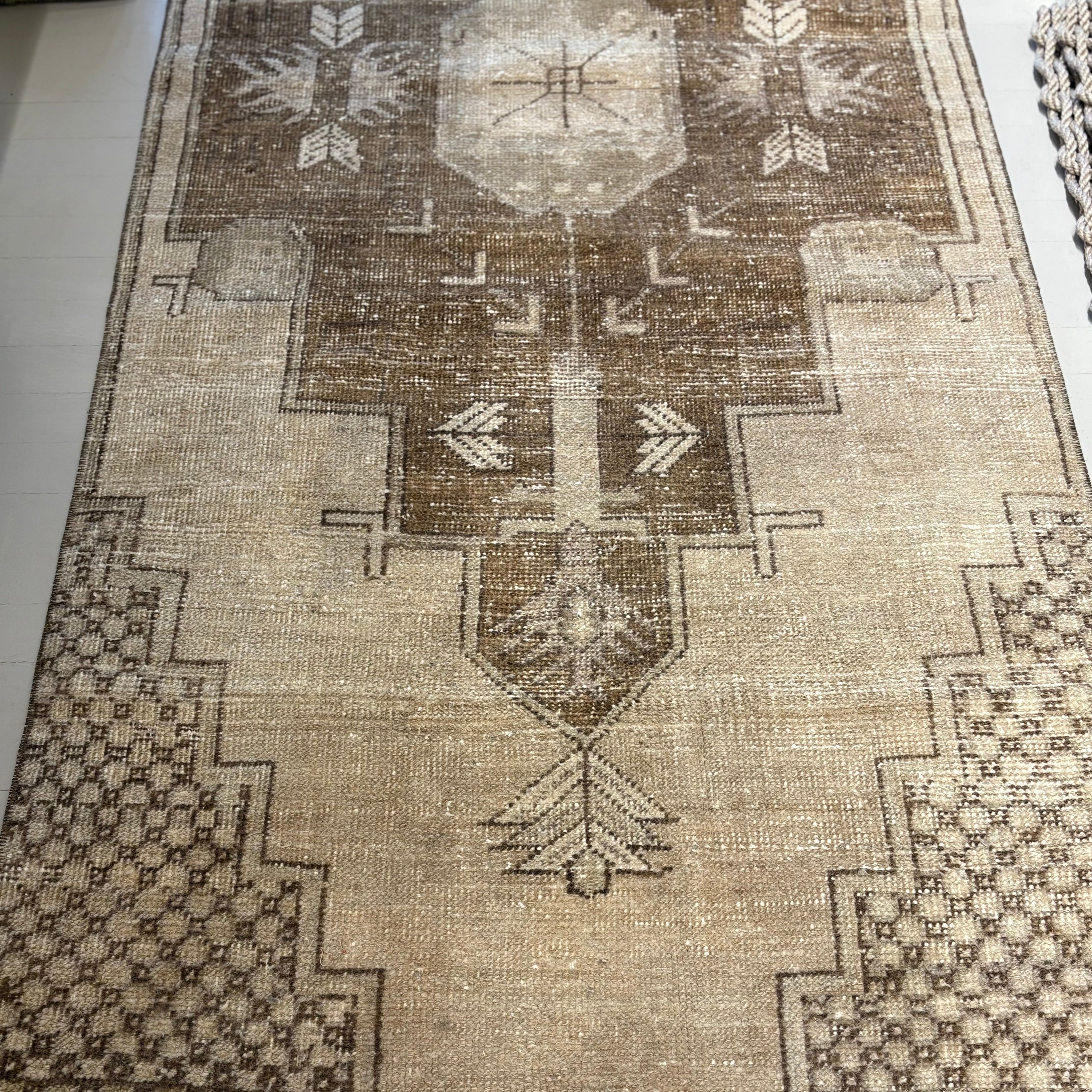 Vintage Neutral Beige / Brown / Cream Oushak Runner