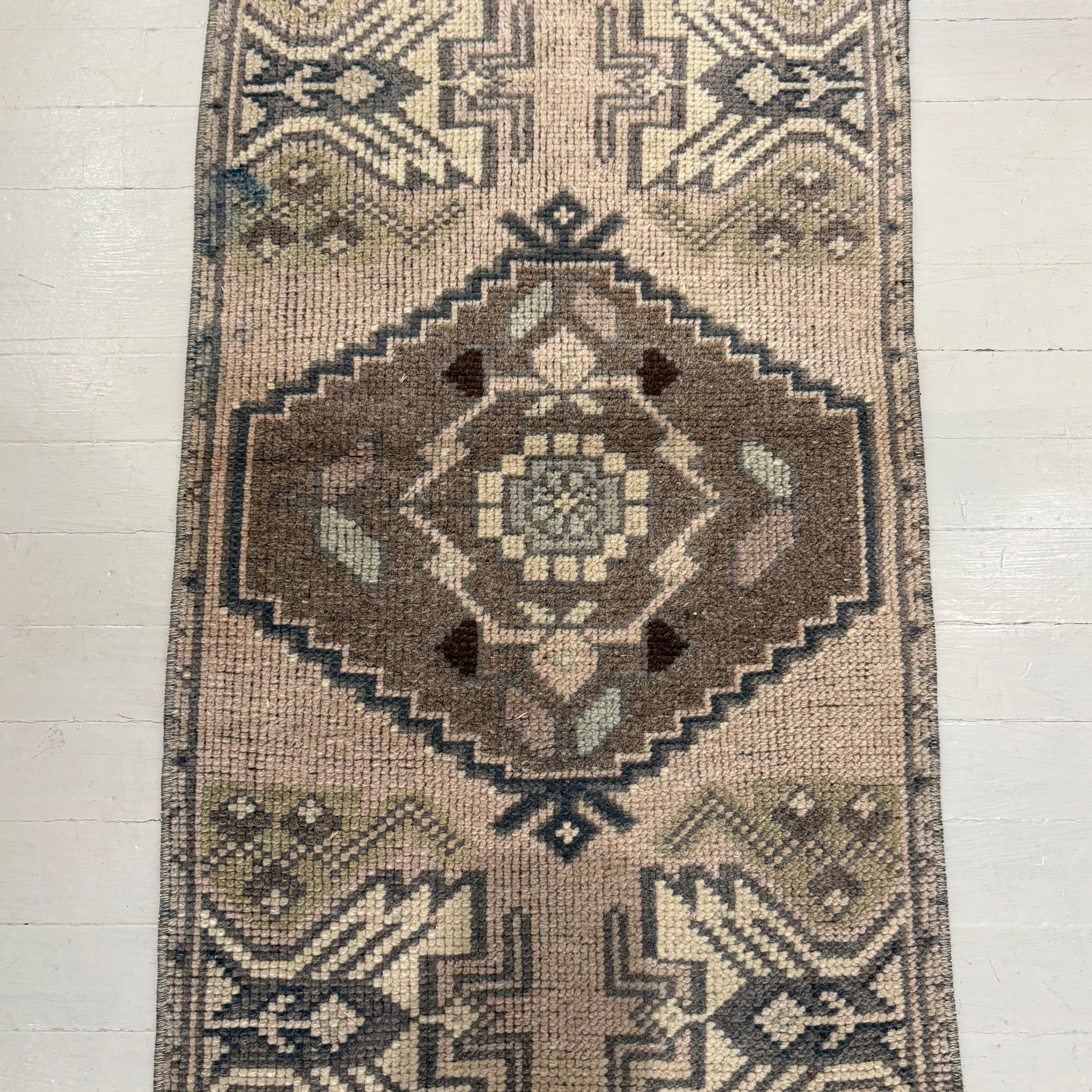 Vintage Neutrals with Beige / Brown / Taupe Oushak Mini Rug