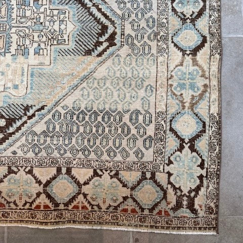 Vintage Cream / Light Green / Blue / Orange Oushak Rug